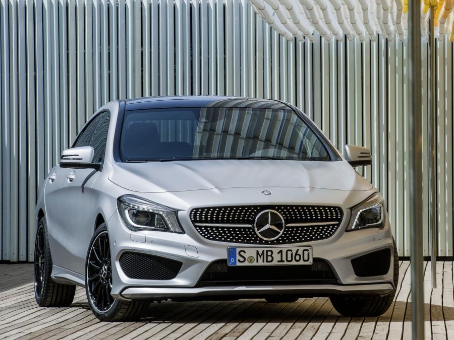  Mercedes-Benz CLA250 AMG Sports Package Edition 1 (C117) 2013 года  (фото 14 из 72)